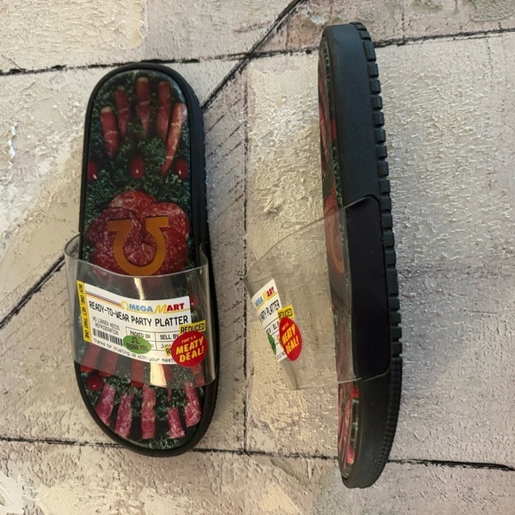 Meow Wolf Omega Mart Party Platter Slides Unisex Ready to Wear Slipper Sz 9.5 - Picture 8 of 13